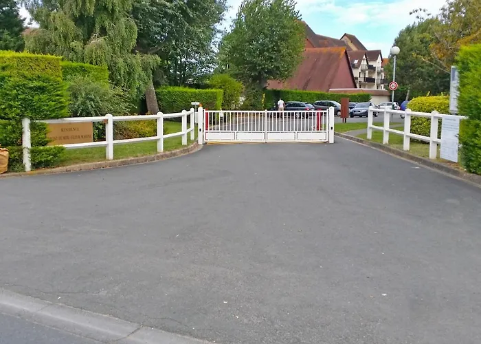 Lägenhet Fleur Marine-9 By Interhome Cabourg